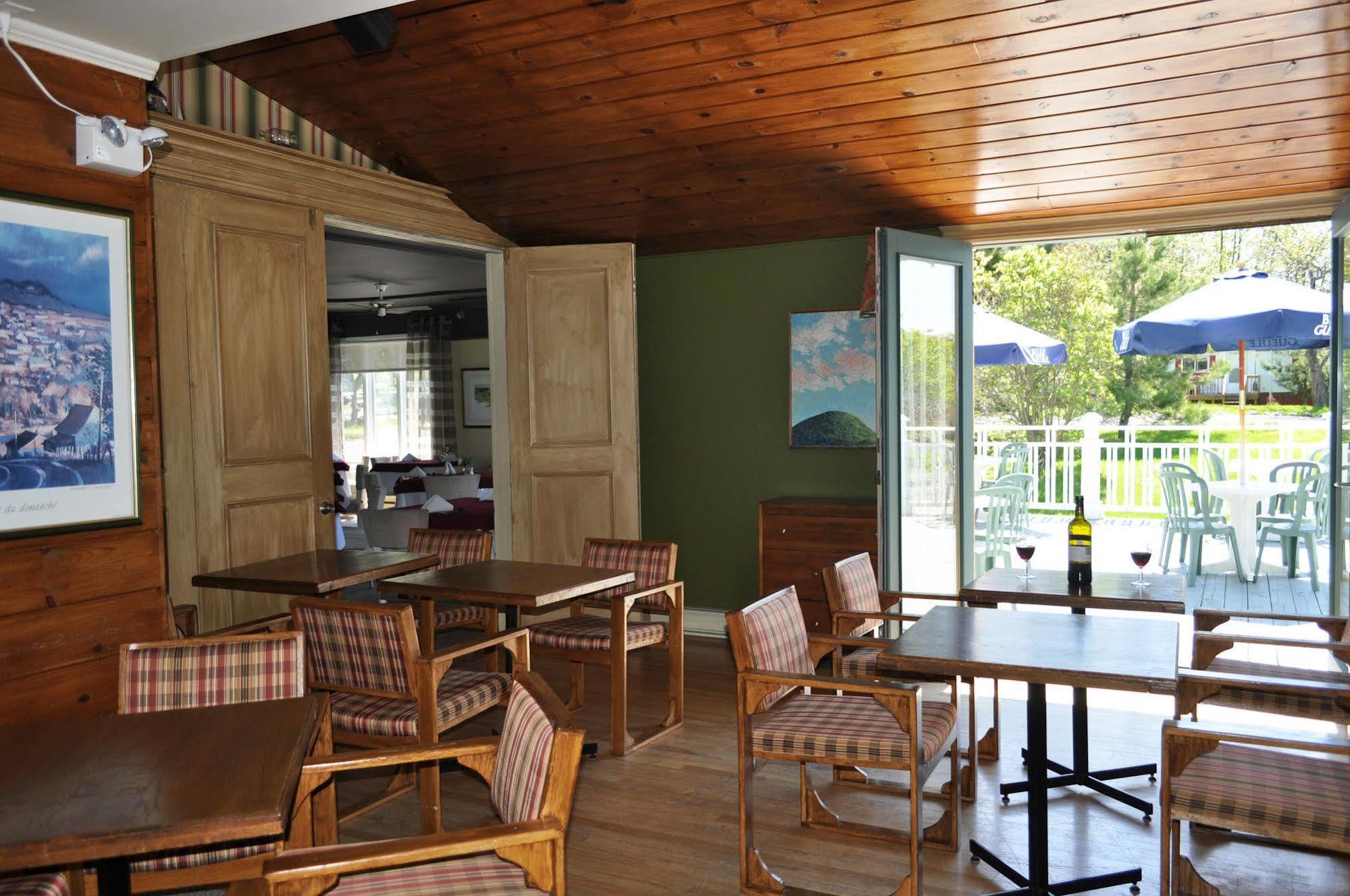 Auberge Beausejour Les Eboulements Luaran gambar