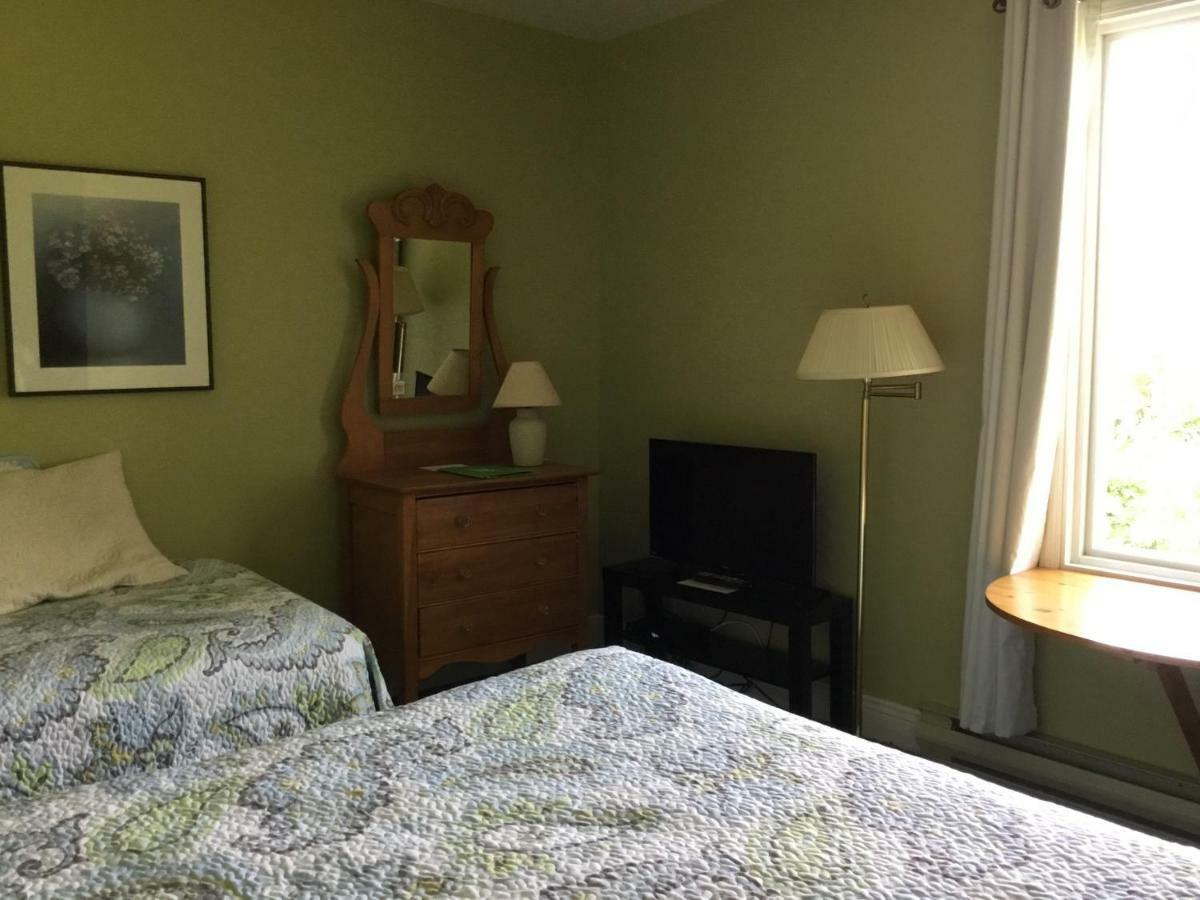 Auberge Beausejour Les Eboulements Luaran gambar